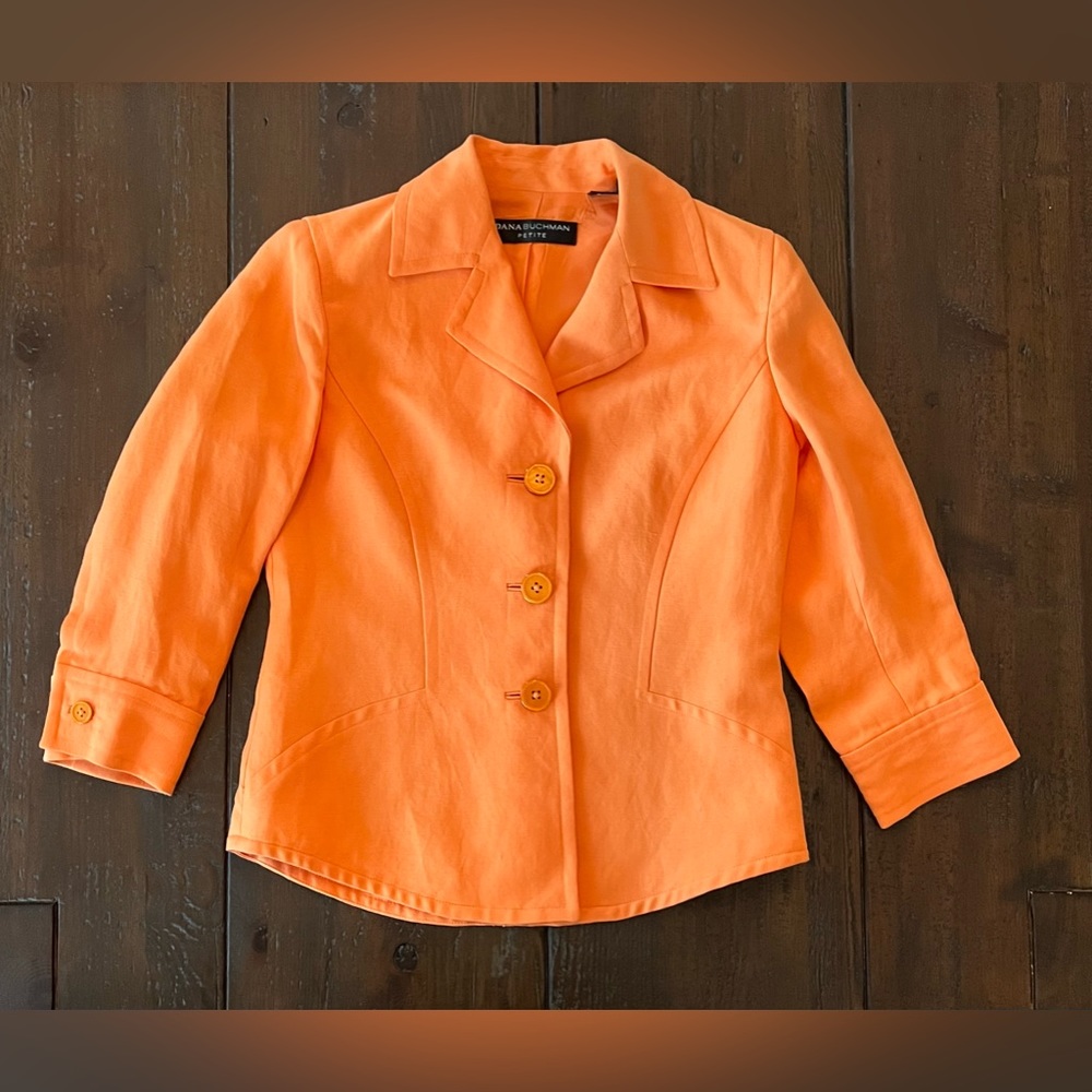 Dana Bachman Orange Skirt Suit Petite. In great pre-owned condition.